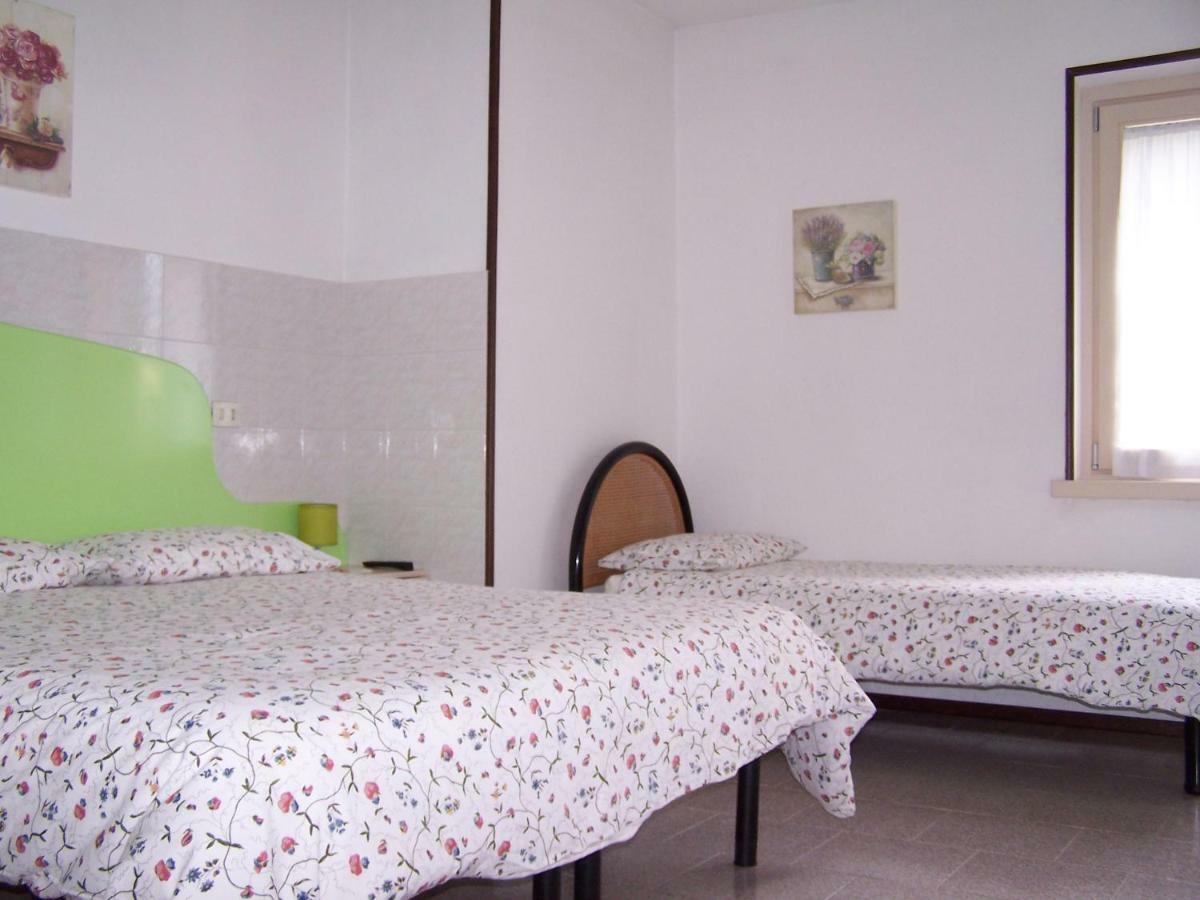 B&B ai Pini Tiarno di Sopra Exterior foto